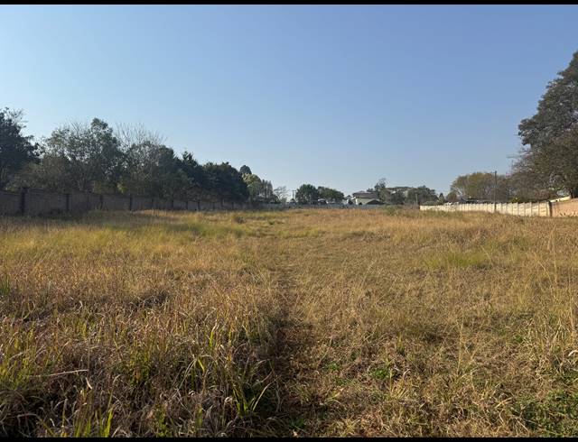 4,047M² VACANT LAND FOR SALE IN MERRIVALE EAST